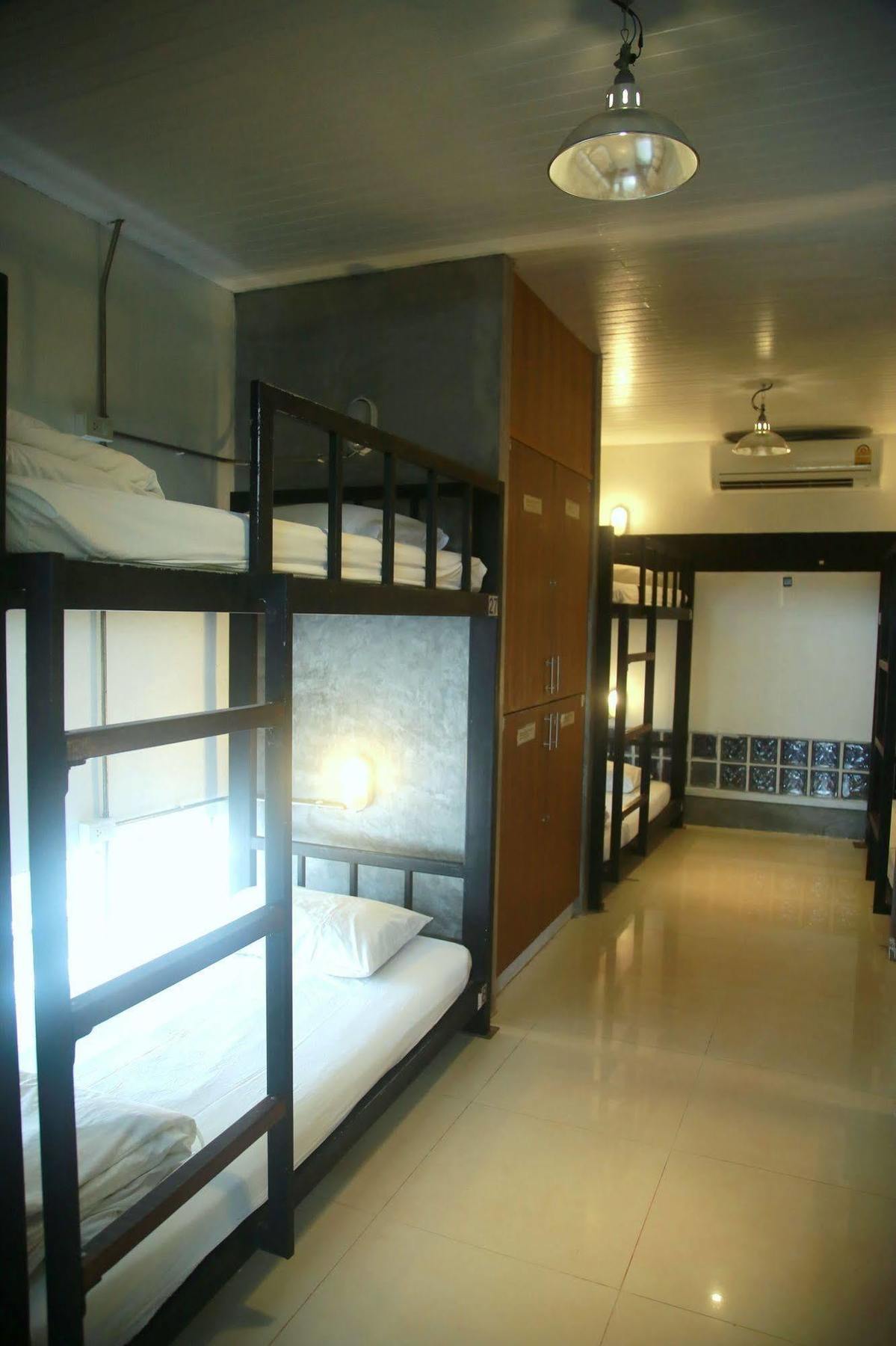Oyo 585 Freedom Hostel @ Phi Phi Eksteriør billede