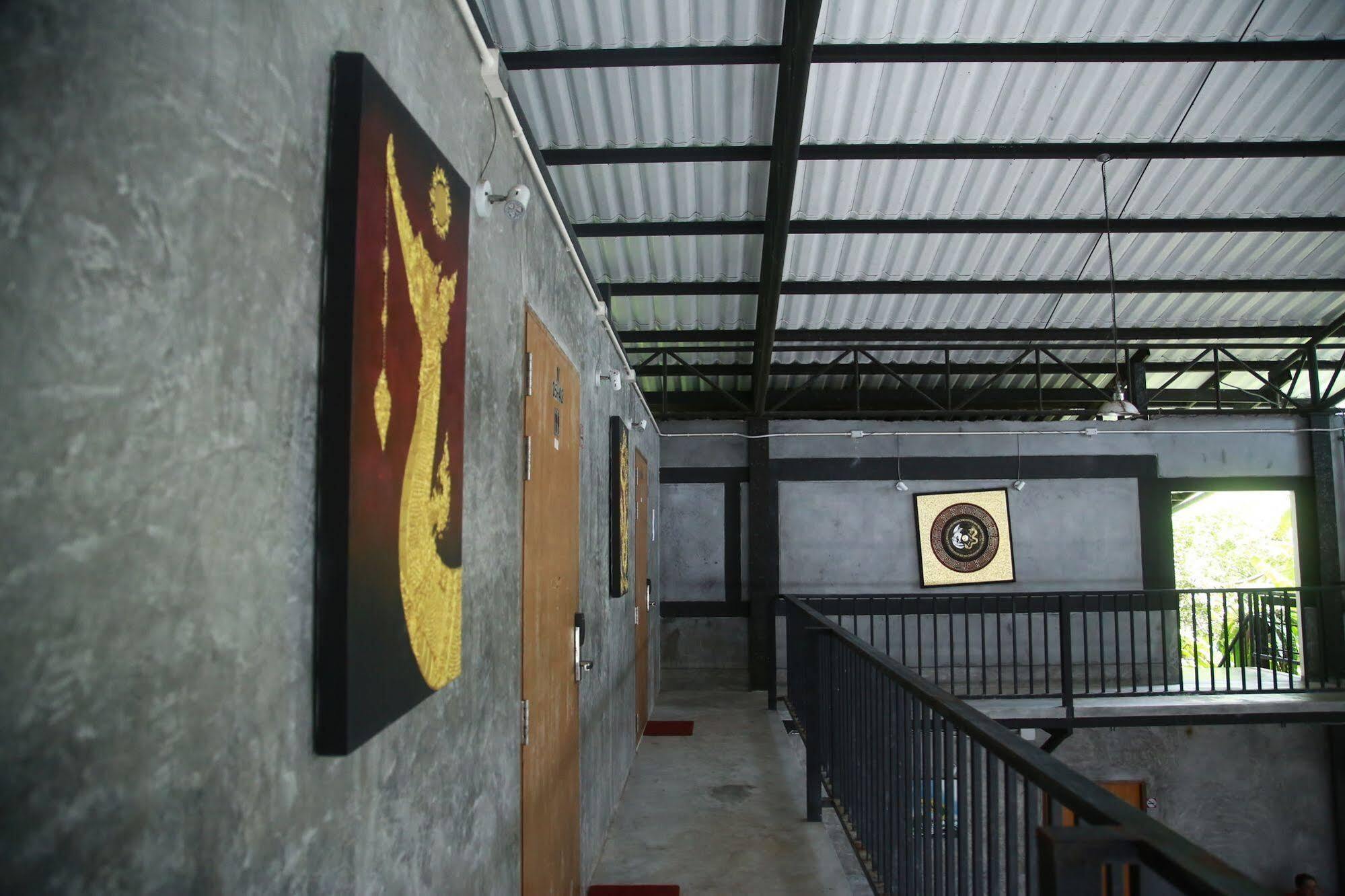 Oyo 585 Freedom Hostel @ Phi Phi Eksteriør billede